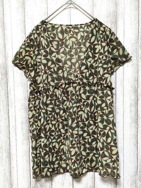 Colwol Rodiguez V-Neck Lightweight Blouse